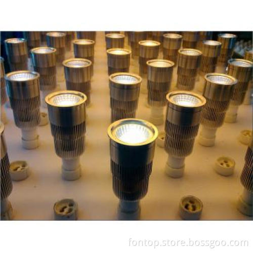 New design 8w cob led spotlight 550LM